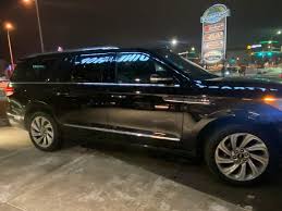 Professional Chauffeur Black Car Service in the Greater Chicagoland Area