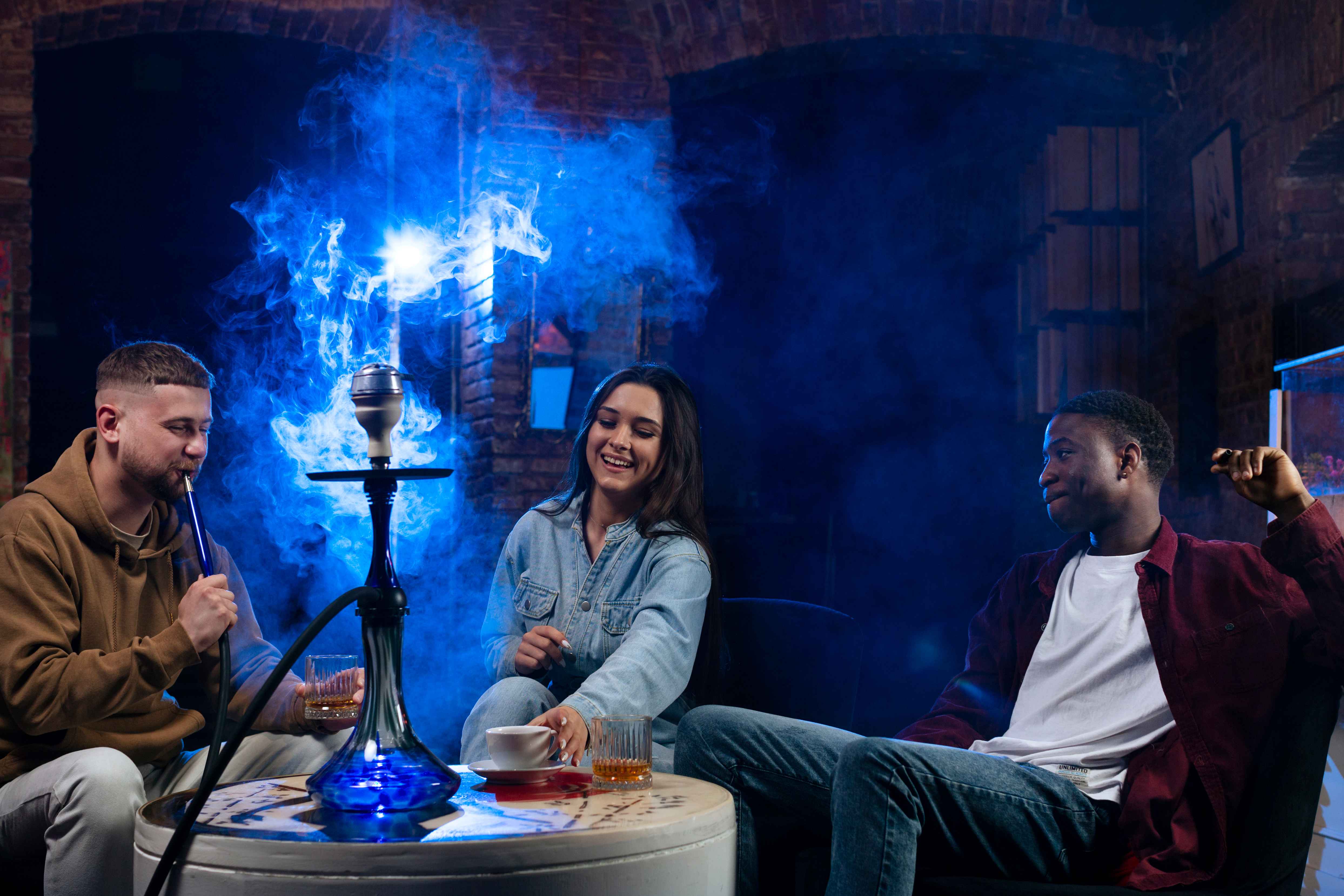 Exploring the Vibrant World of Hookah Flavour in India