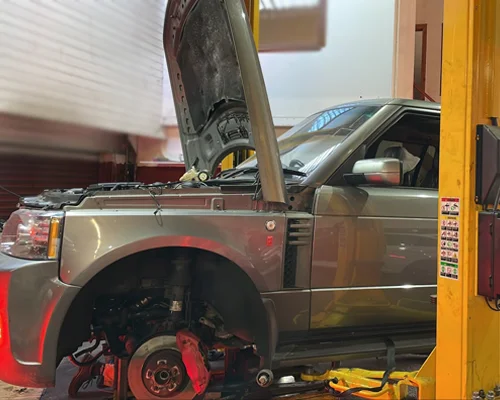 Why Choose Reconditioned Range Rover Engines for Your Car